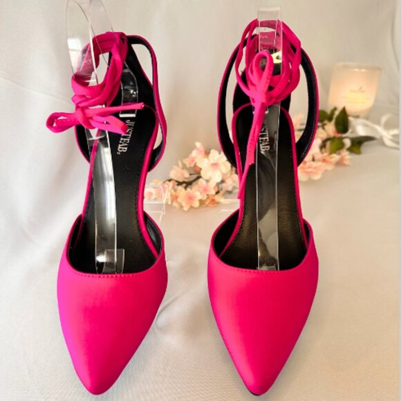 Pretty in HOT Pink Lace-Up Low Heels NWB - Picture 2 of 9
